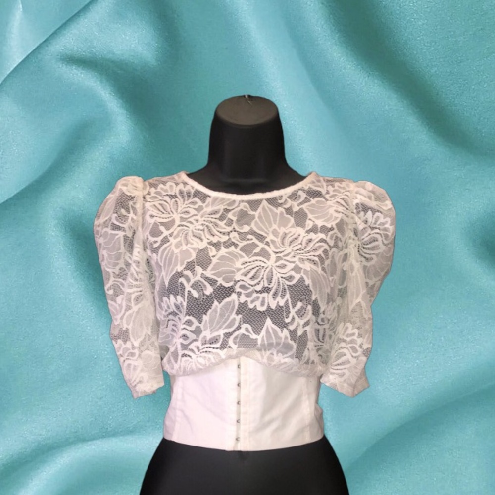 Puff sleeve top
